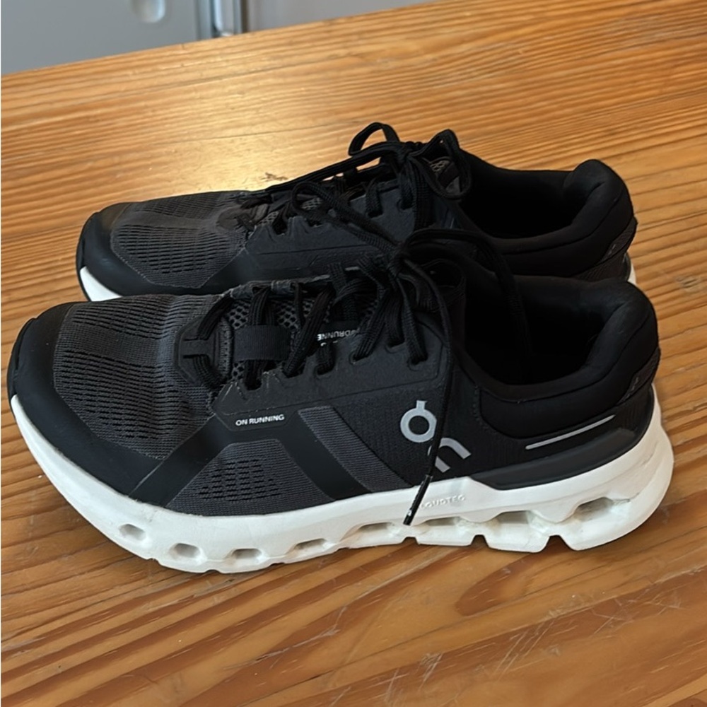 On Running Women’s Shoes - Black and White size 7 W
